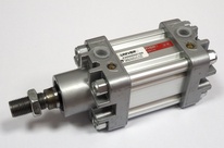 Válec 50/15 mm ISO6431 dvojčinný s magnetem