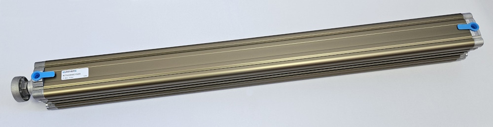 Válec 40/1500 mm dvojčinný teleskopický 3 stupně příruba